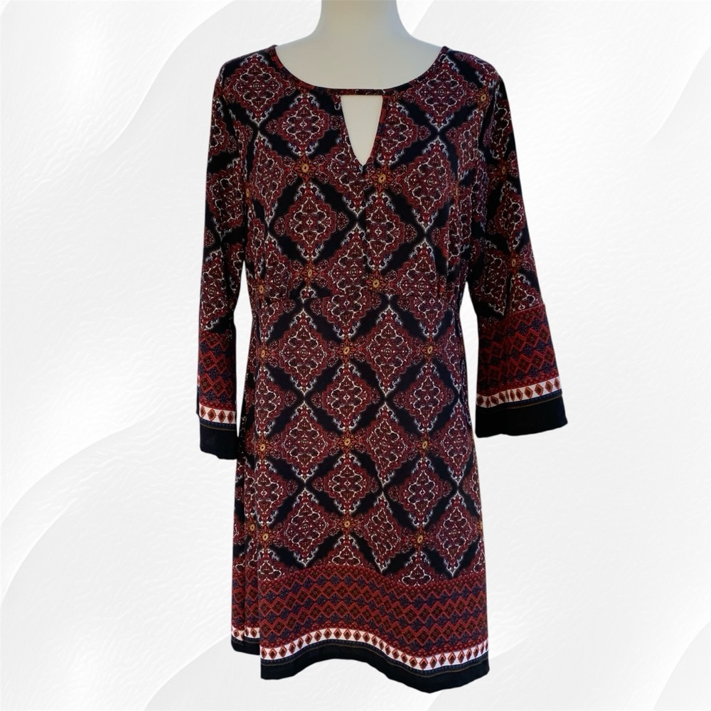 Luna Chix Red & Black Aztec Medallion Pattern 3/4 Bell Sleeve Shift Dress, XL